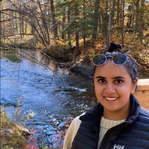 Meet your Posher, Alisha